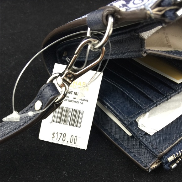 Michael Kors NEW Jet Set doublezip wristlet/wallet - Picture 8 of 9